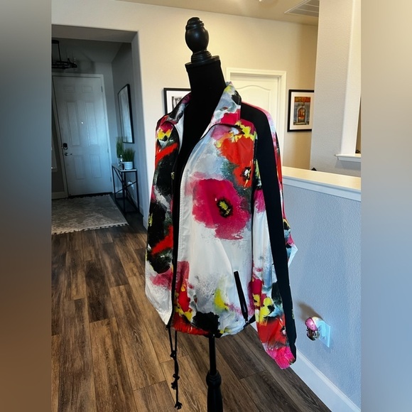 PAM & GELA FLORAL TRACK JACKET - NEW - M/L - Picture 8 of 12
